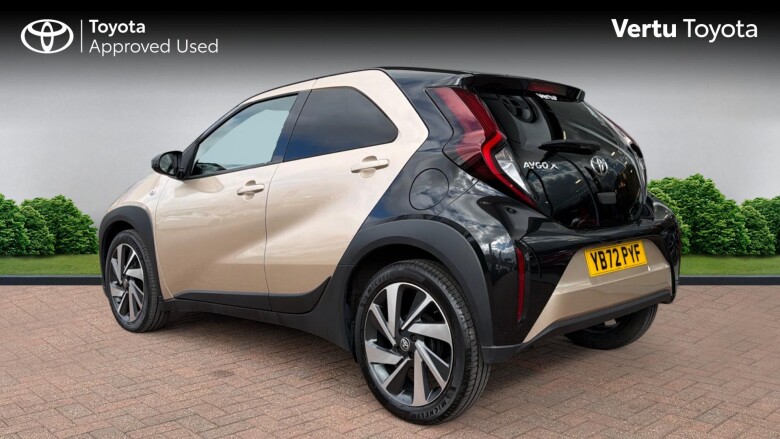 Toyota Aygo X 1.0 VVT-i Edge 5dr Petrol Hatchback